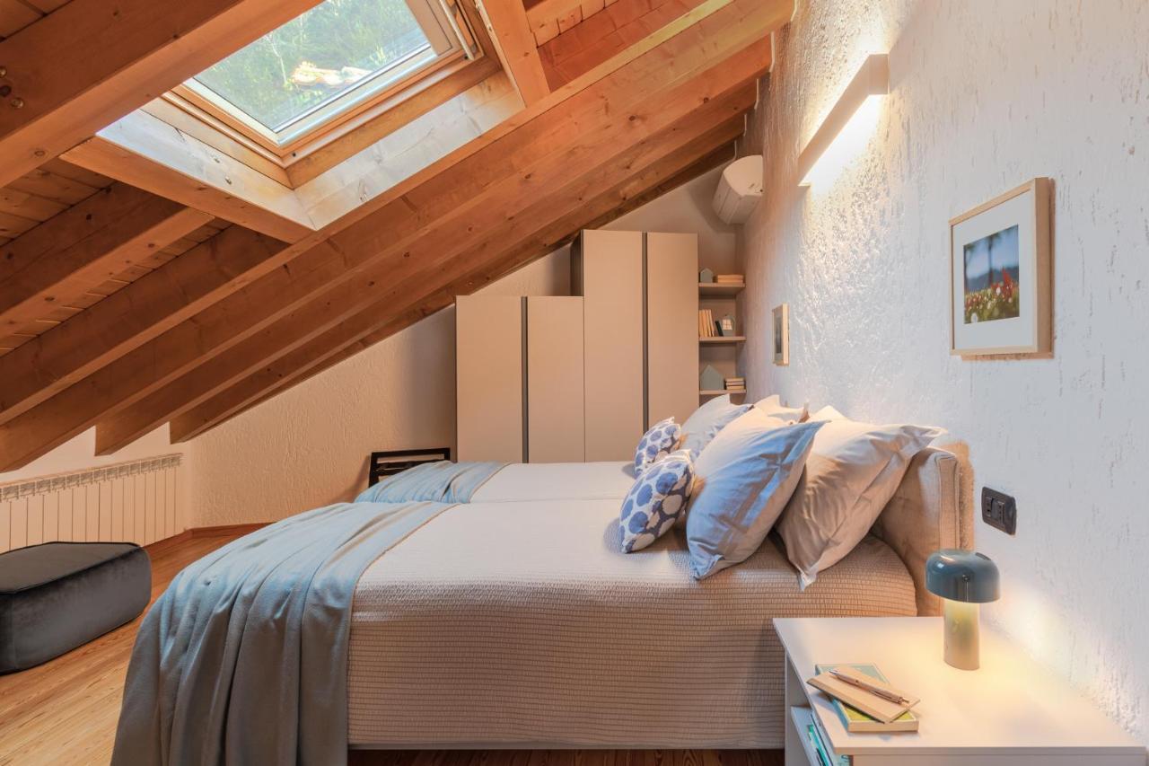 Casa Del Borgo "Aria & Acqua" Sul Lago Maggiore Maccagno Luaran gambar