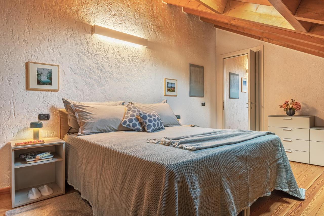 Casa Del Borgo "Aria & Acqua" Sul Lago Maggiore Maccagno Luaran gambar