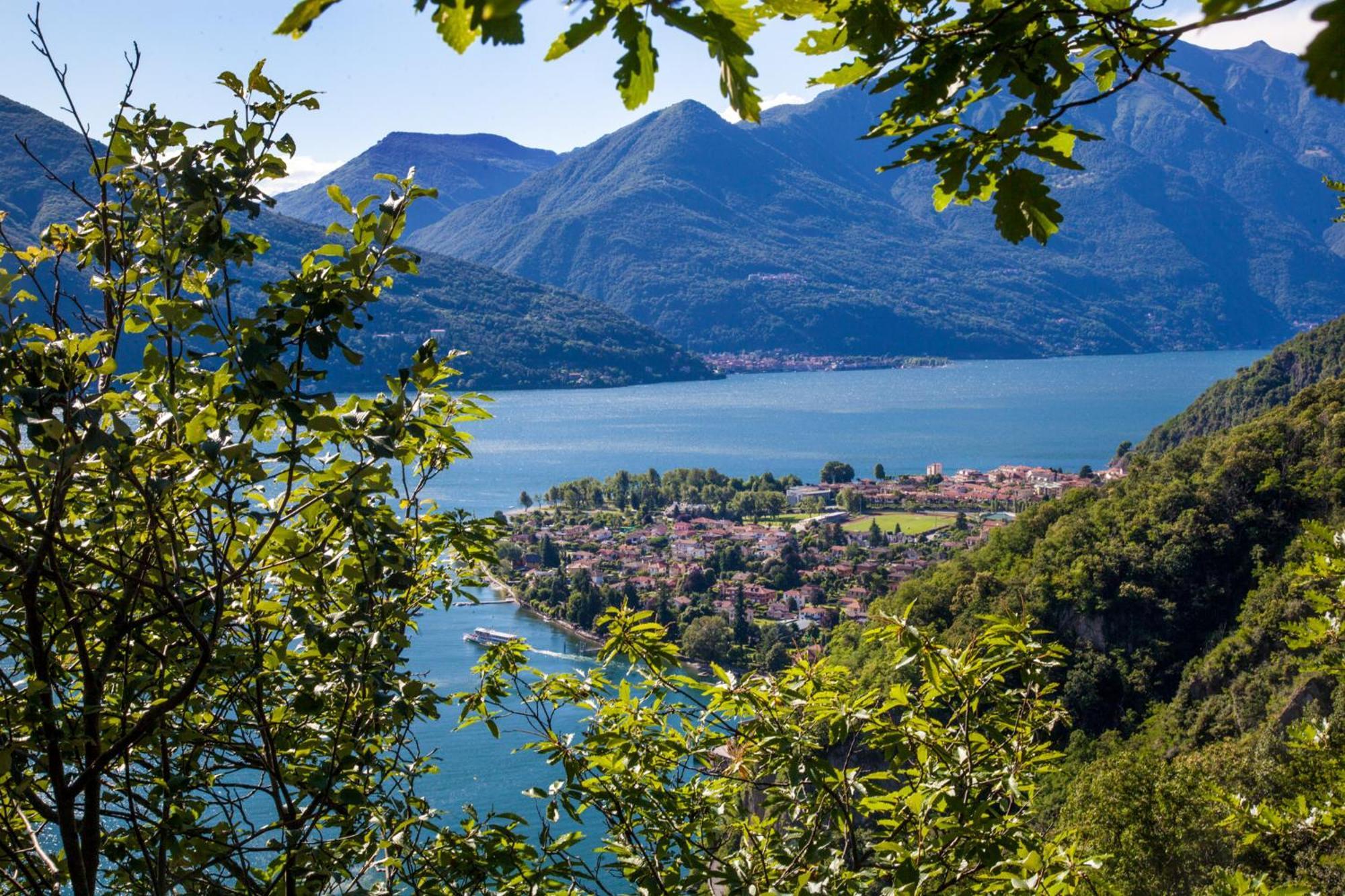 Casa Del Borgo "Aria & Acqua" Sul Lago Maggiore Maccagno Luaran gambar